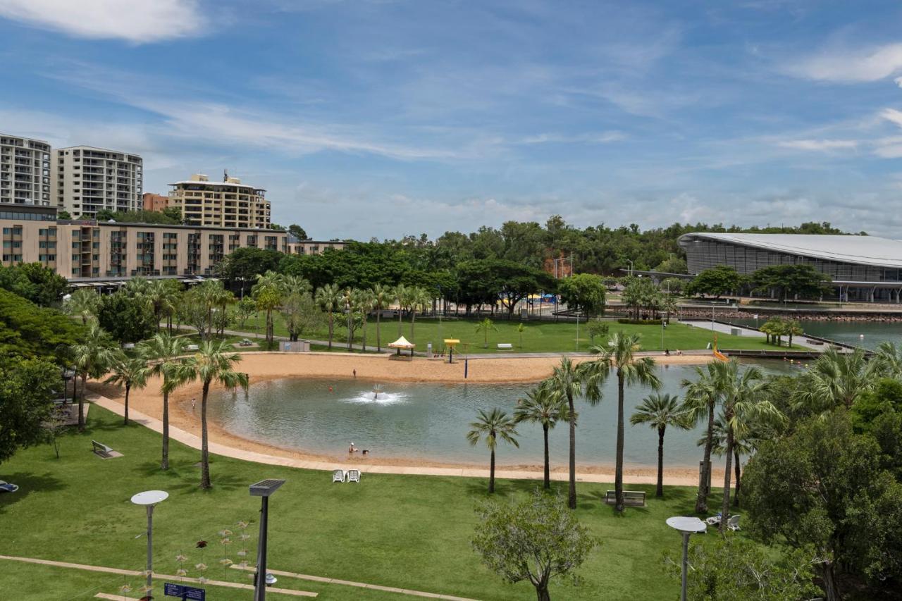 Darwin Waterfront Luxury Suites Экстерьер фото
