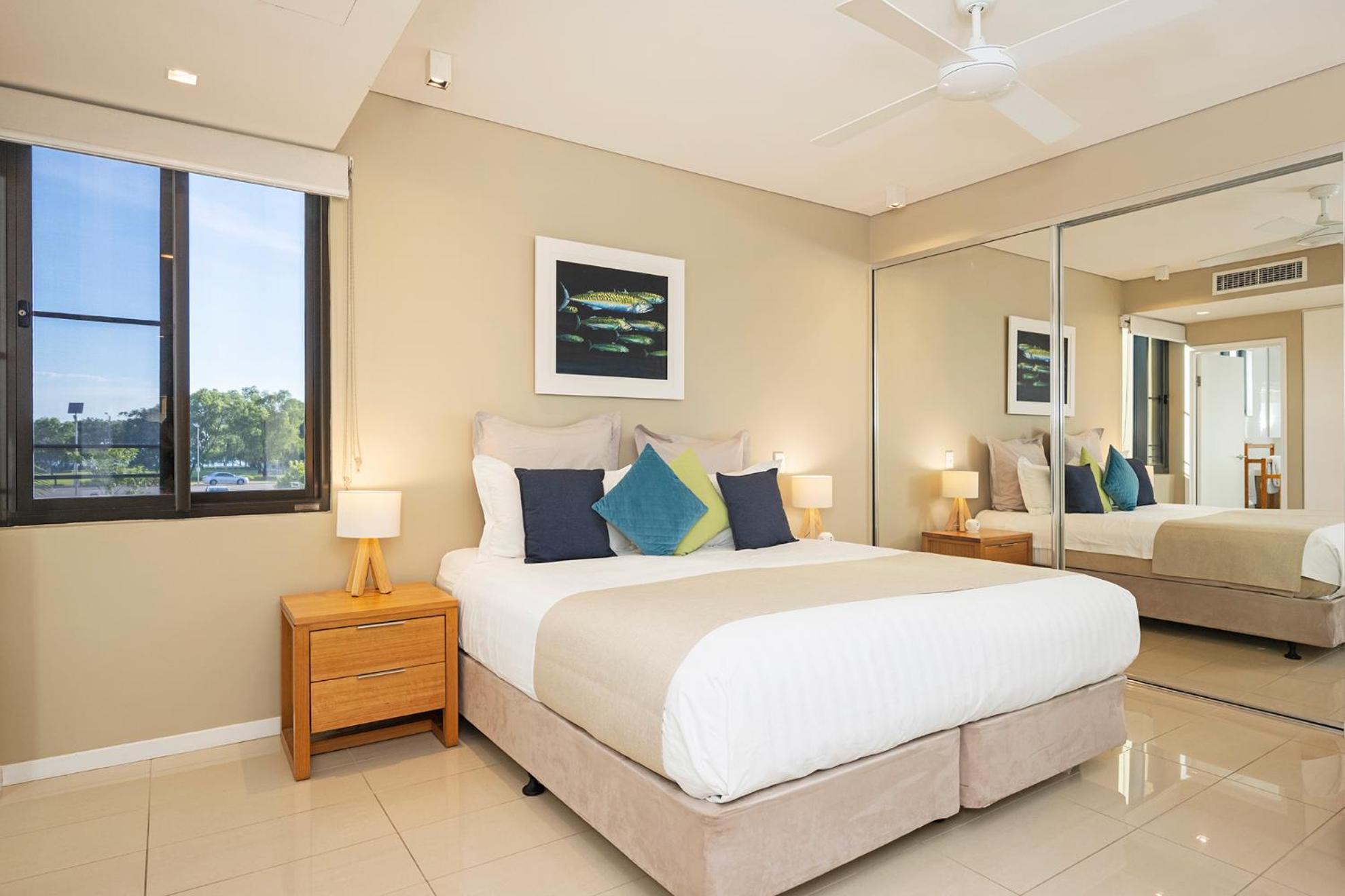 Darwin Waterfront Luxury Suites Экстерьер фото