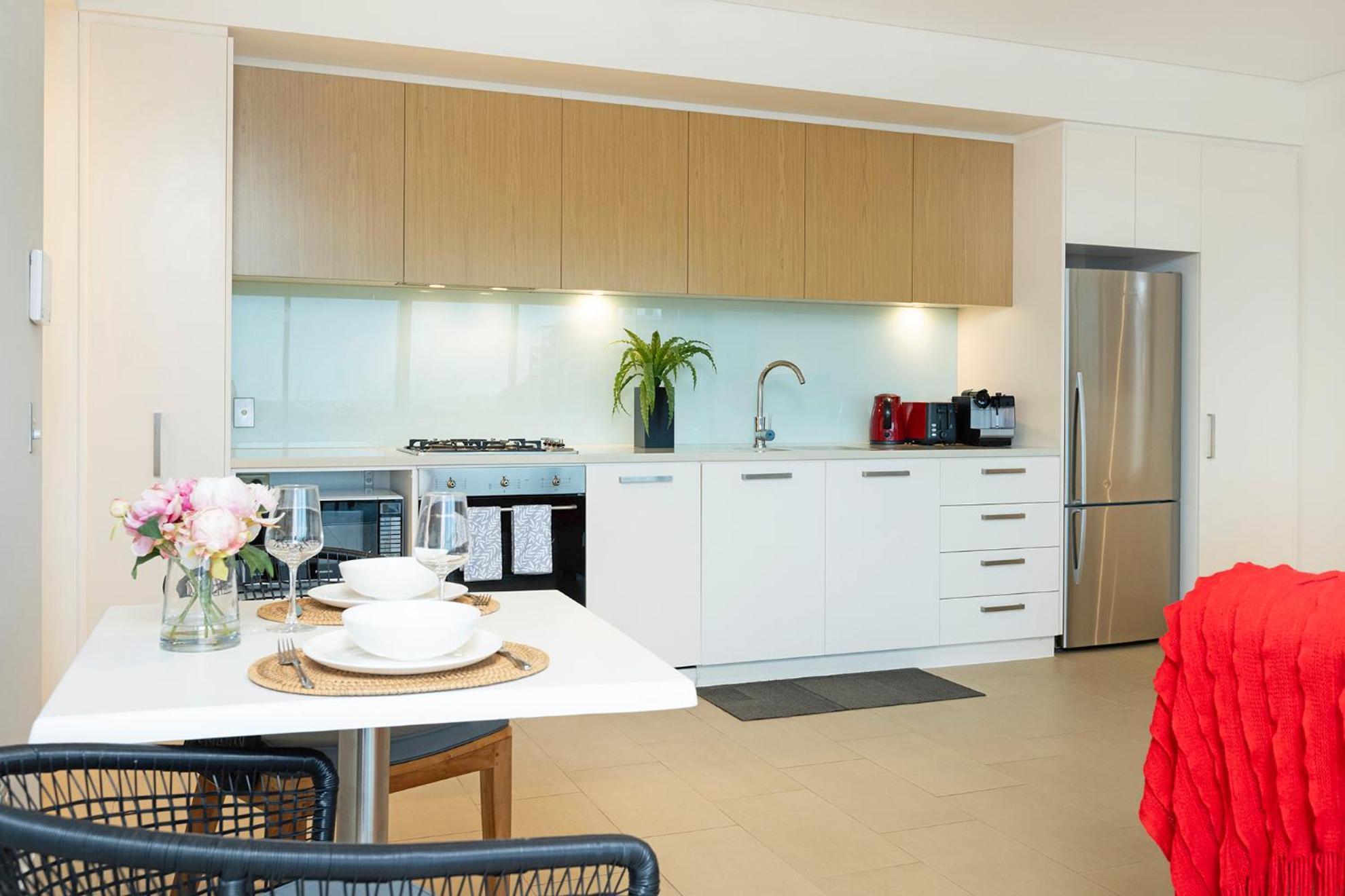 Darwin Waterfront Luxury Suites Экстерьер фото