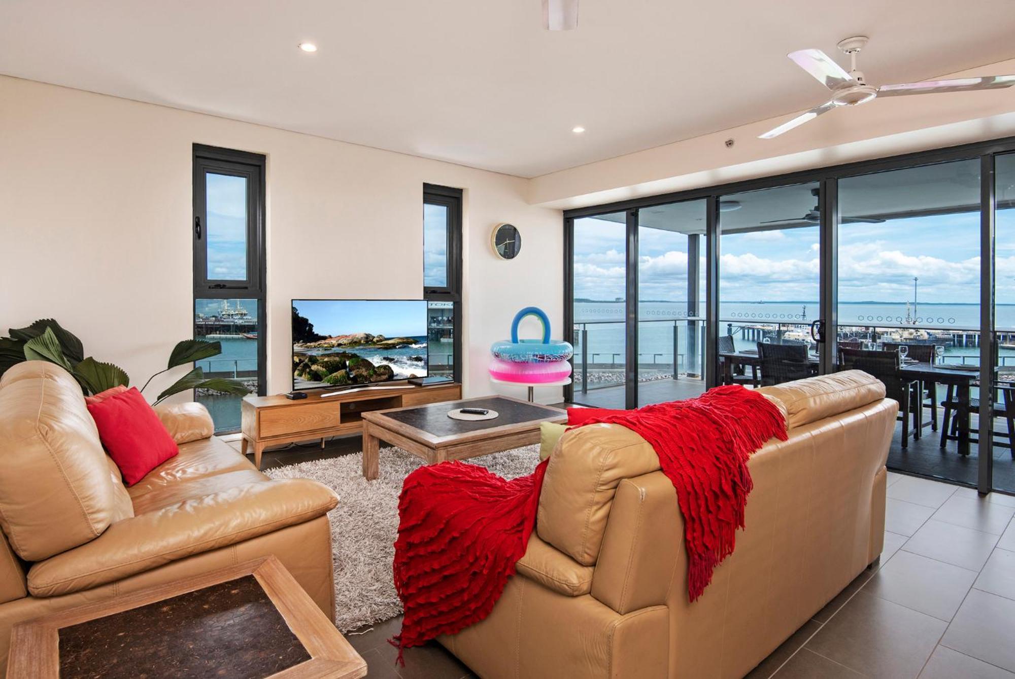 Darwin Waterfront Luxury Suites Экстерьер фото
