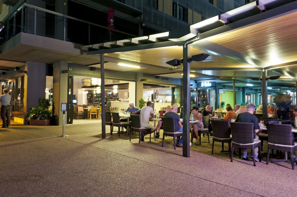 Darwin Waterfront Luxury Suites Экстерьер фото