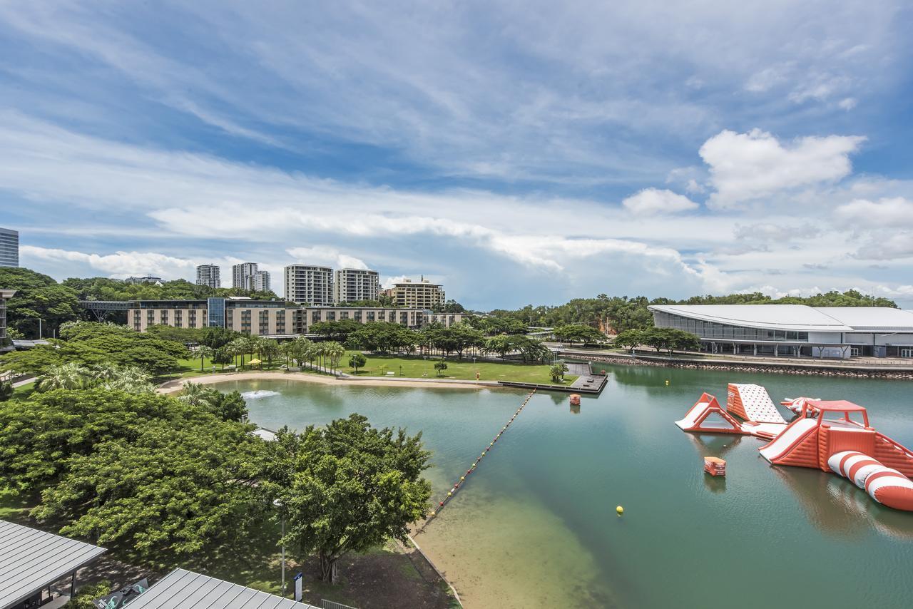 Darwin Waterfront Luxury Suites Экстерьер фото